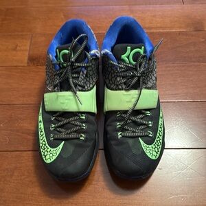 Nike Kevin Durant shoes.